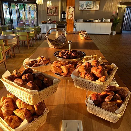 Hotel Bleues Delcloy 3*